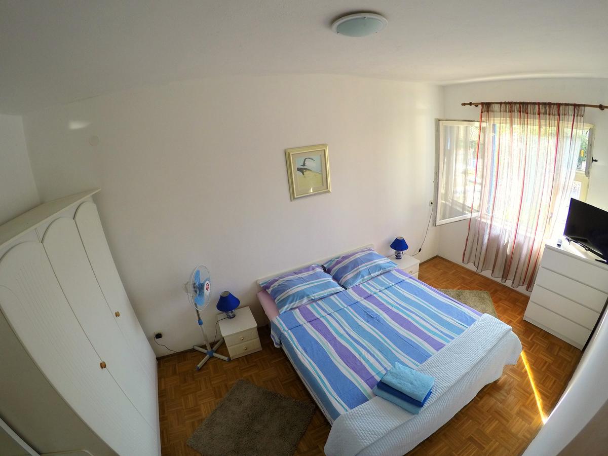 Blue City Apartment'S Repic Biograd Na Moru Luaran gambar